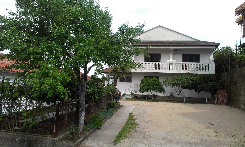 Guesthouse Sinani Ulcinj Luaran gambar