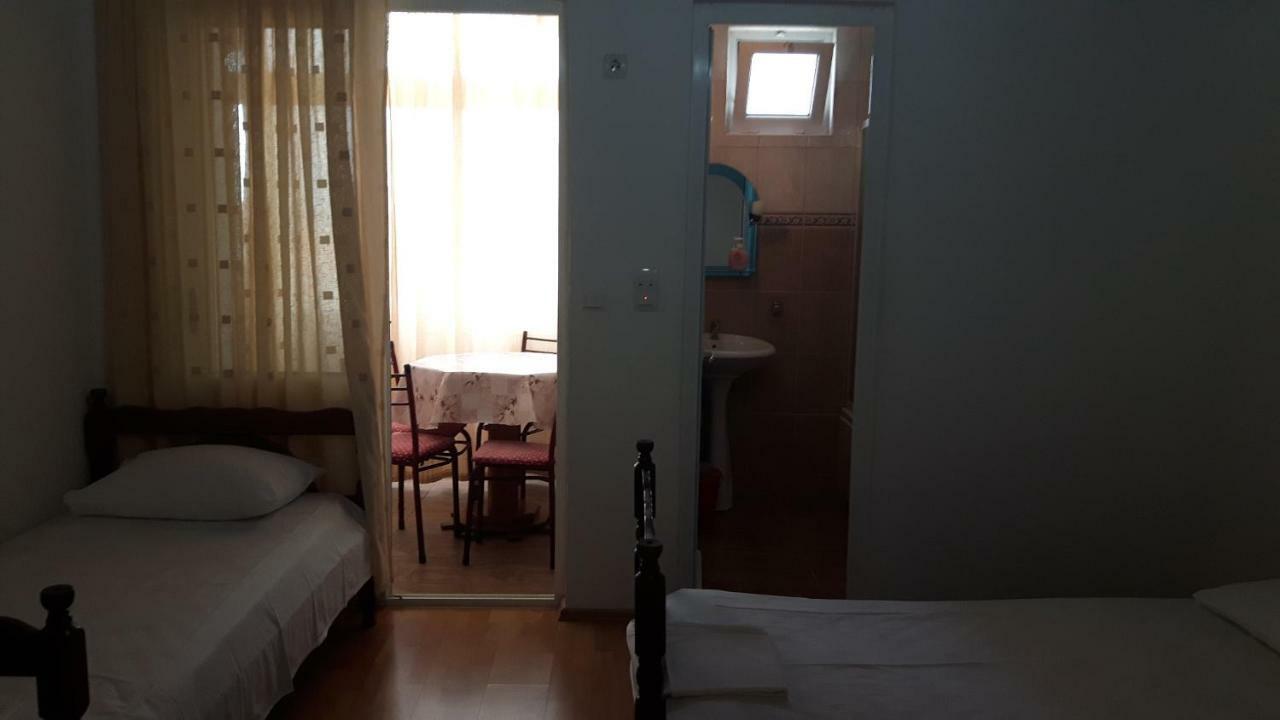 Guesthouse Sinani Ulcinj Luaran gambar